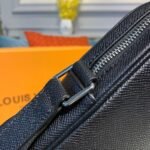 Louis Vuitton Alex Messenger BB Taiga Black M30265 - Image 8