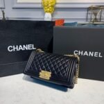 Chanel Boy Handbag Gold Toned Hardware Black For Women, Women's Bags, Shoulder And Crossbody Bags 9.8in/25cm A67086 - Image 7