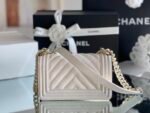 Chanel Mini Boy Flapbag White - Image 7