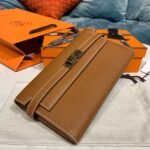 Hermes Kelly Wallet To Go Woc Brown With Gold Toned Hardware Bag For Women 8.2in/21cm - Image 6