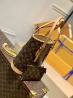 Louis Vuitton Petit Bucket Bag Monogram Canvas M42238 - Image 3