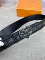 Louis Vuitton Initiales Reversible LV Belt Damier Graphite with Silver Toned Hardware LV Women Belt - Image 4