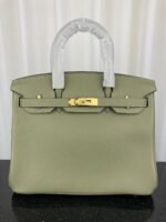 Hermes Birkin 30 Top Handle Bag 11.8in/ 30cm Green Moss Gold Hardware For Women - Image 9