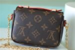 Louis Vuitton Micro Metis Pochette Shoulder Bag 5.5in/ 14cm Brown Monogram Canvas Gold Hardware For Women M81267 - Image 5