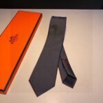 Hermes Tie 7 Faconnee New H Tie Noir Hermes Men Tie H036201T 01
