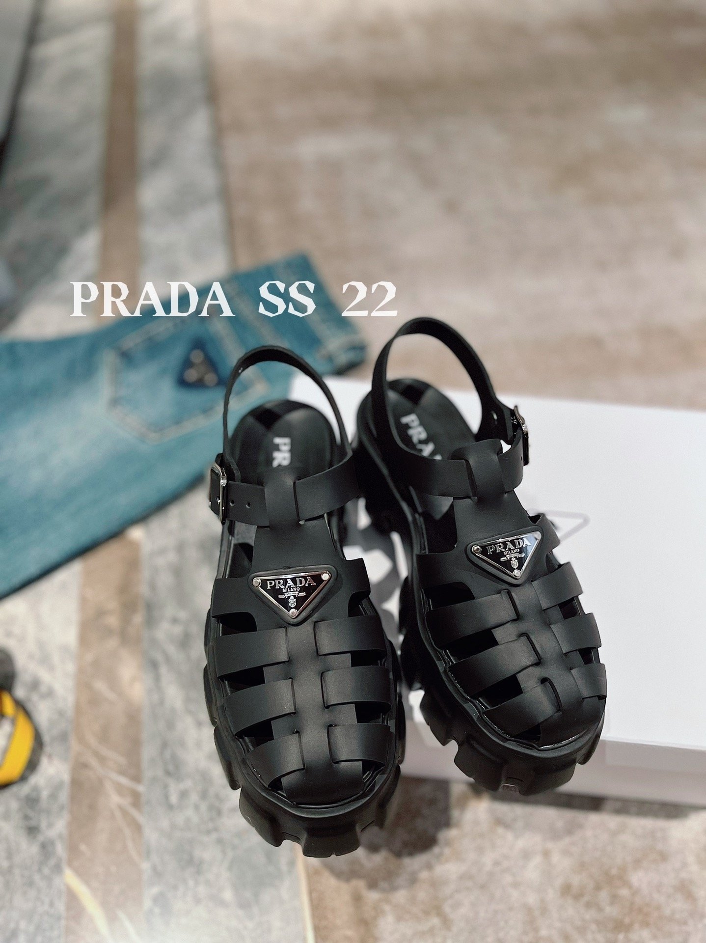 2c35e41c.jpg Prada Foam Rubber Sandals Black For Women 2.2in/55mm PRD 1X853M_3LKK_F0002_F_055 - Image 1