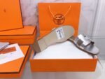 Hermes Oran Sandal Silver For Women, Women's Shoes H122086Z - Image 3