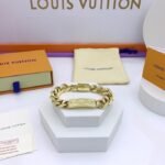 Louis Vuitton Jewelry - Image 5