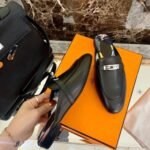 Hermes Oz Mule Black For Women, Women's Shoes H201075Z 02390 - Image 3