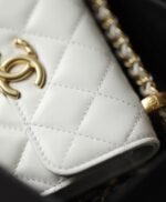 Chanel CO-CO Clutch With Chain 9.5cm/3.7in Gold Toned Hardware For Women White - Image 6