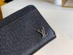 Louis Vuitton Zippy Dragonne Wallet Taiga Black For Men, Men's Wallet 19cm LV M69409 - Image 6