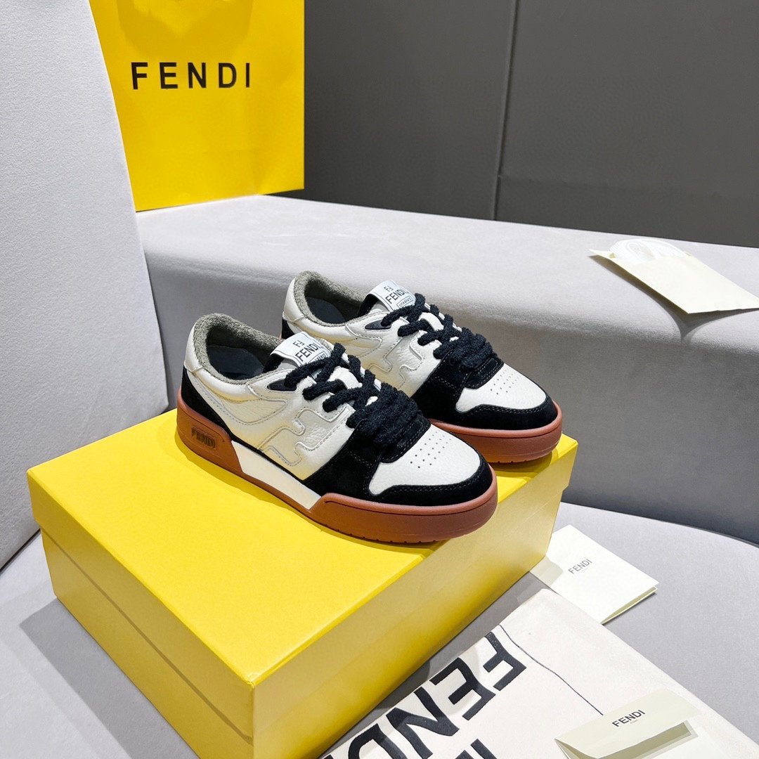 62d18a0f.jpg Fendi Match Black For Women FF 7E1493AHH2F1FZB - Image 1
