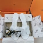 Hermes Oasis Sandal White For Women, Women's Shoes H151215Z - Image 7