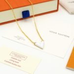 Louis Vuitton Necklace - Image 5