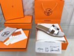 Hermes Oran Sandal Silver For Women, Women's Shoes H122086Z - Image 5
