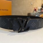 Louis Vuitton Shake Reversible LV Belt Monogram Eclipse Canvas Black Metal Hardware LV Belt