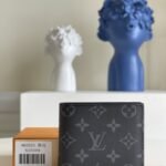 Louis Vuitton Amerigo Wallet Monogram Eclipse For Men, Men's Wallet 4.7in/11.5cm LV