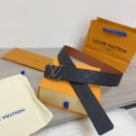 Louis Vuitton Initiales Reversible LV Belt in Damier Embossed with Silver Hardware Belt LV - Image 2