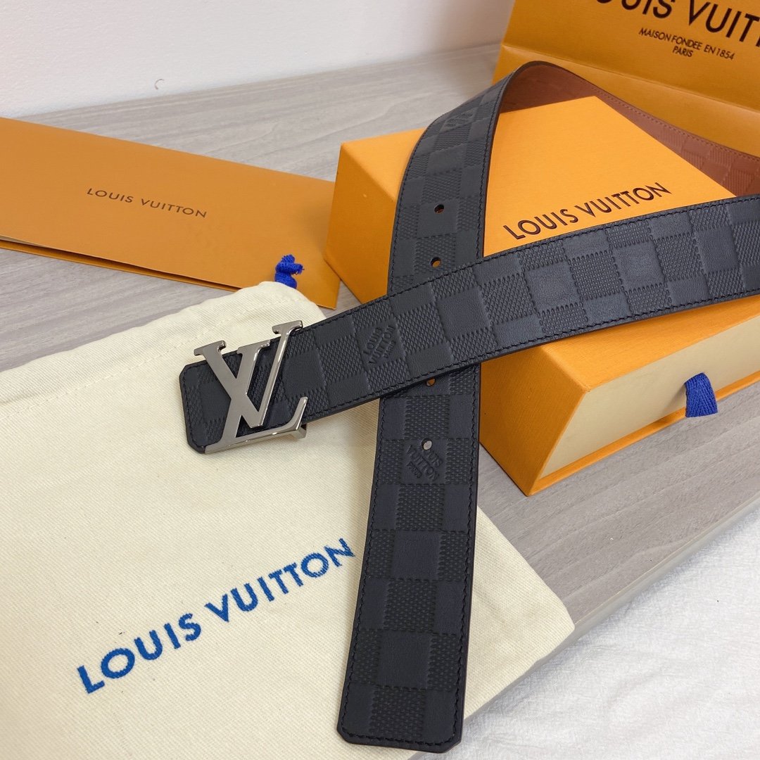 7e0b7ec0.jpeg Louis Vuitton Initiales Reversible LV Belt in Damier Embossed with Silver Hardware Belt LV - Image 1