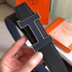 Hermes H Guillochee Belt Buckle & Reversible Strap Black Hermes Belt - Image 4