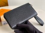 Louis Vuitton Zippy Dragonne Wallet Taiga Black For Men, Men's Wallet 19cm LV M69409 - Image 5