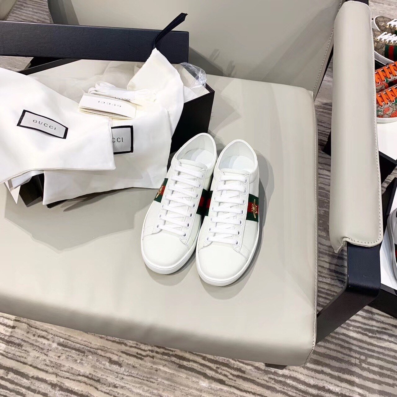 833621558882528_.pic_hd__50613.1559091027-1.jpg Gucci Women's Ace Sneaker With Bee White For Women GG - Image 1