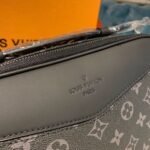 Louis Vuitton Bumbag 11in/ 28cm Monogram Eclipse Canvas For Men M42906 - Image 11
