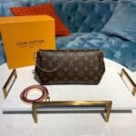 Louis Vuitton Favorite PM Monogram Canvas Brown M40717 - Image 5