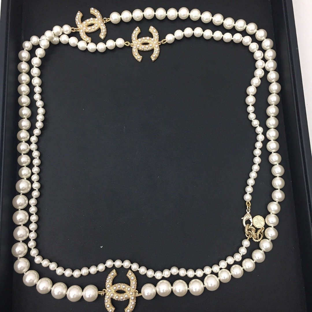 858638ef.jpeg Chanel Necklace - Image 1