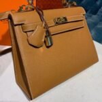 Hermes Kelly Gold For Women Gold Toned Hardware 10in/25cm - Image 5