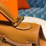 Hermes Kelly Gold For Women Gold Toned Hardware 10in/25cm - Image 12