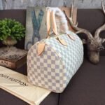 Louis Vuitton Speedy 30 Top Handle Bag 11.8in/ 30cm White/ Multicoloured Damier Azur Canvas Gold Hardware For Women N41370 - Image 4