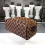 Louis Vuitton King Size Toiletry Damier Ebene Canvas N47527 - Image 5
