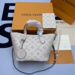 Louis Vuitton Blossom PM White - Image 8