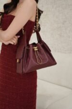 Chanel 25 Small Shoulder Bag 10.2in/ 26cm Burgundy Gold Hardware For Women AS5293 B20304 U1192 - Image 2