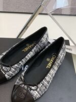 Chanel Ballet Flats White For Women - Image 2