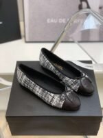 Chanel Ballet Flats White For Women - Image 4