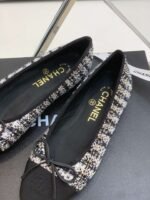 Chanel Ballet Flats White For Women - Image 4