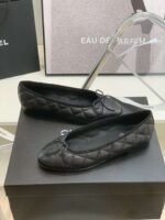 Chanel Ballet Flats Black For Women - Image 4