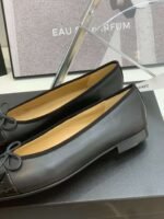 Chanel Ballet Flats Black For Women - Image 6