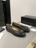 Chanel Ballet Flats Black For Women - Image 5