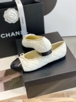 Chanel Ballet Flats White For Women - Image 4