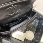 Chanel Chevron Classic Flap Medium Crossbody Bag 10.2in/ 26cm Black Black Hardware For Women - Image 7