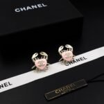 Chanel Crab Heart Pink Earring Gold - Toned For Women - Image 6