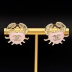 Chanel Crab Heart Pink Earring Gold - Toned For Women - Image 8