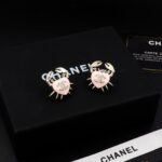 Chanel Crab Heart Pink Earring Gold - Toned For Women - Image 10