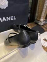 Chanel Interlocking CC Logo Mary Jane Flats Black For Women - Image 3