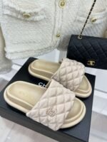 Chanel Mules Beige For Women - Image 3