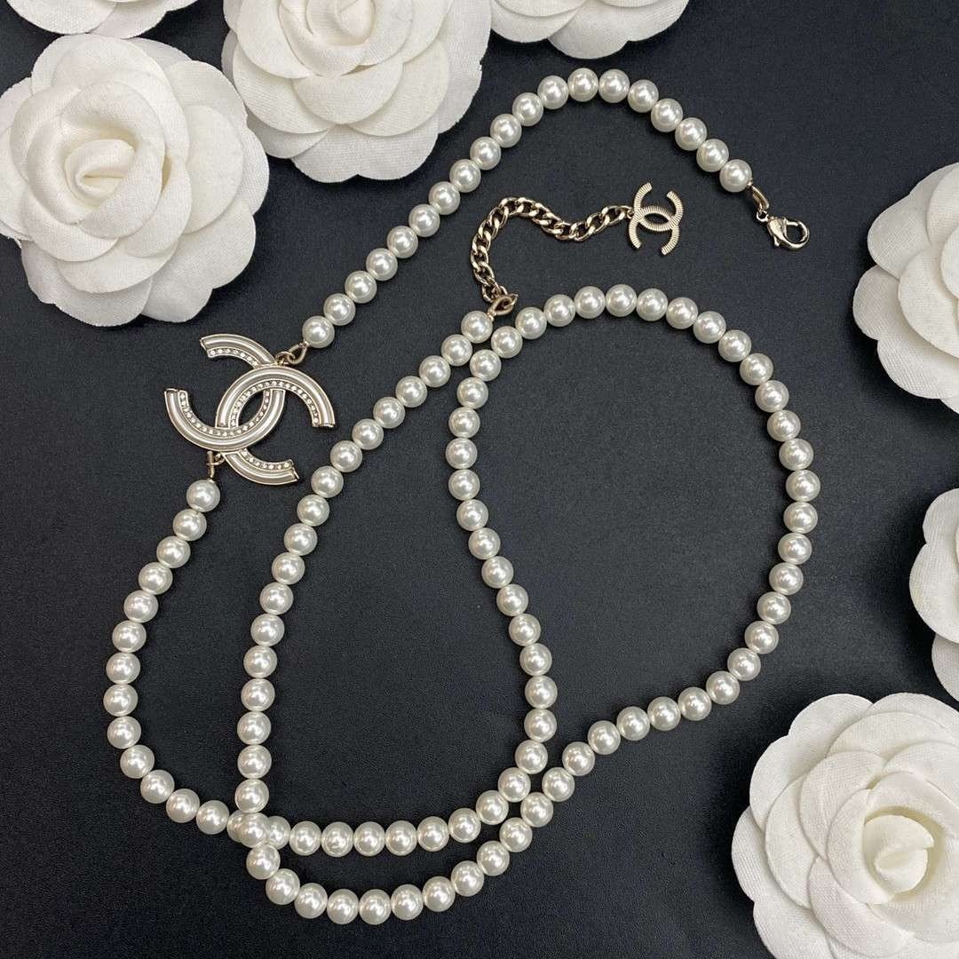 Chanel-Pearl-Letter-Chain-Neckla.jpg Chanel Pearl Letter Chain Necklace White For Women - Image 1