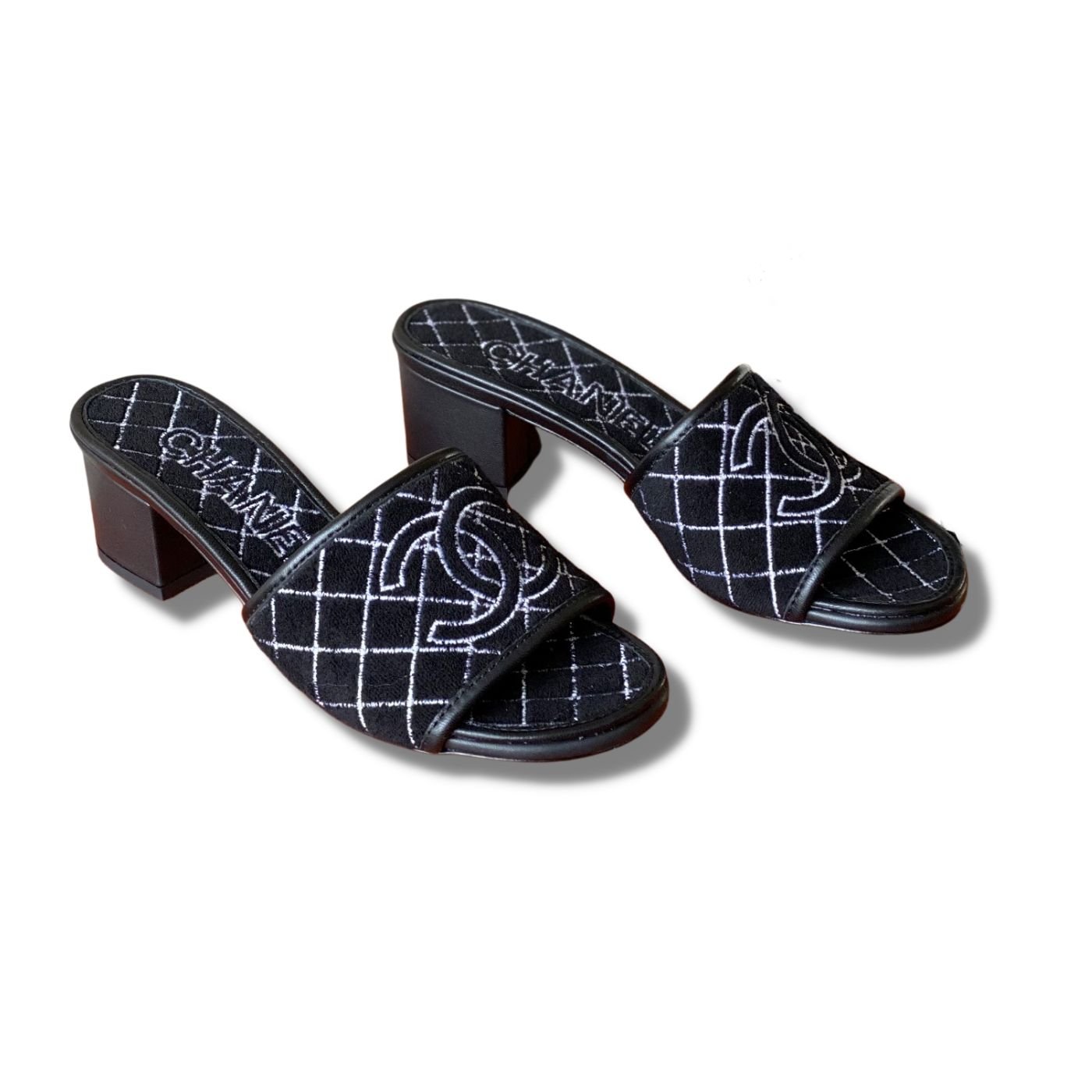 xr:d:DAFacBquHhU:29,j:3629429215,t:23021403 Chanel Sandals Black For Women 1.77in/4.5cm - Image 1